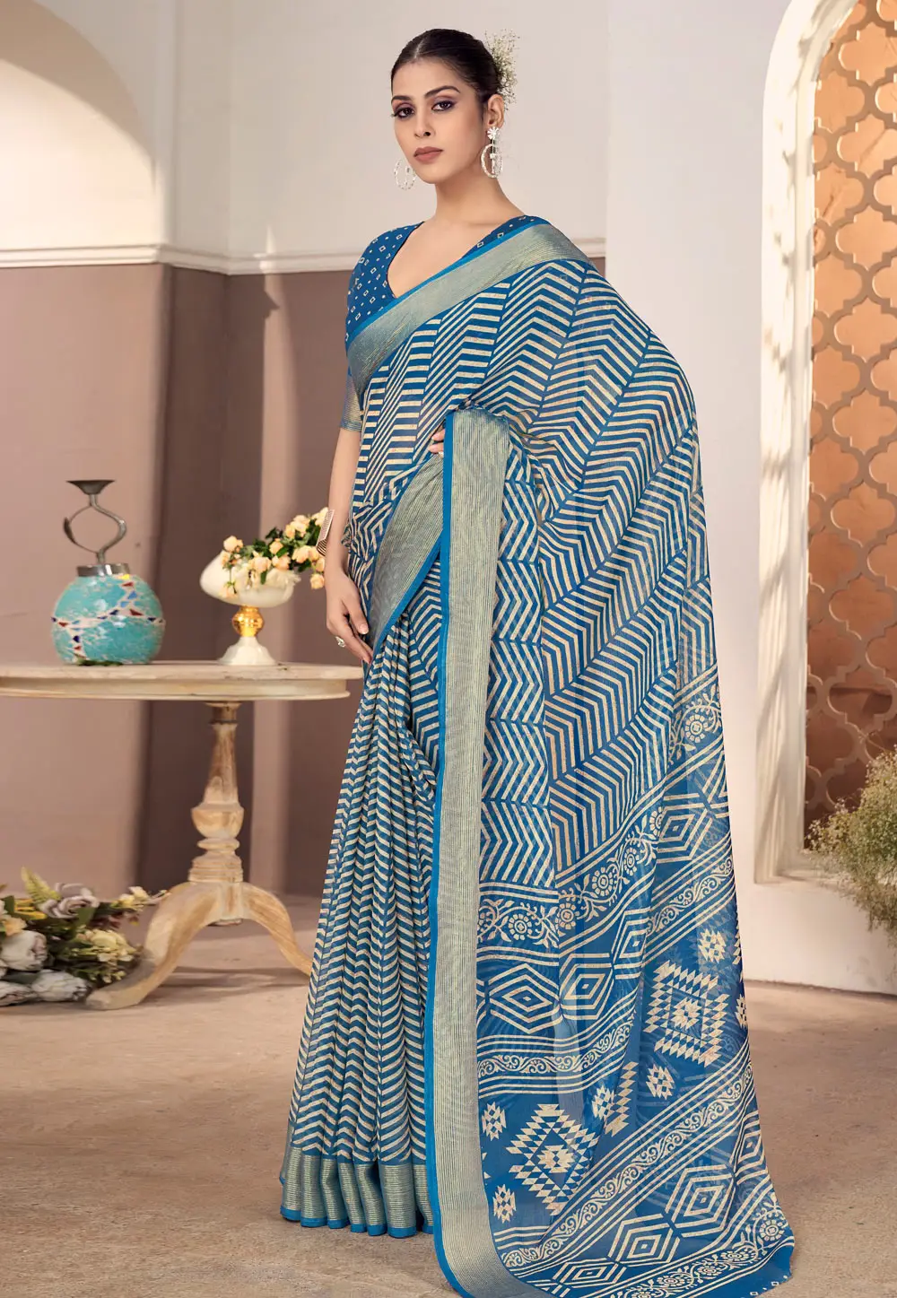 Blue Chiffon Saree With Blouse 296085