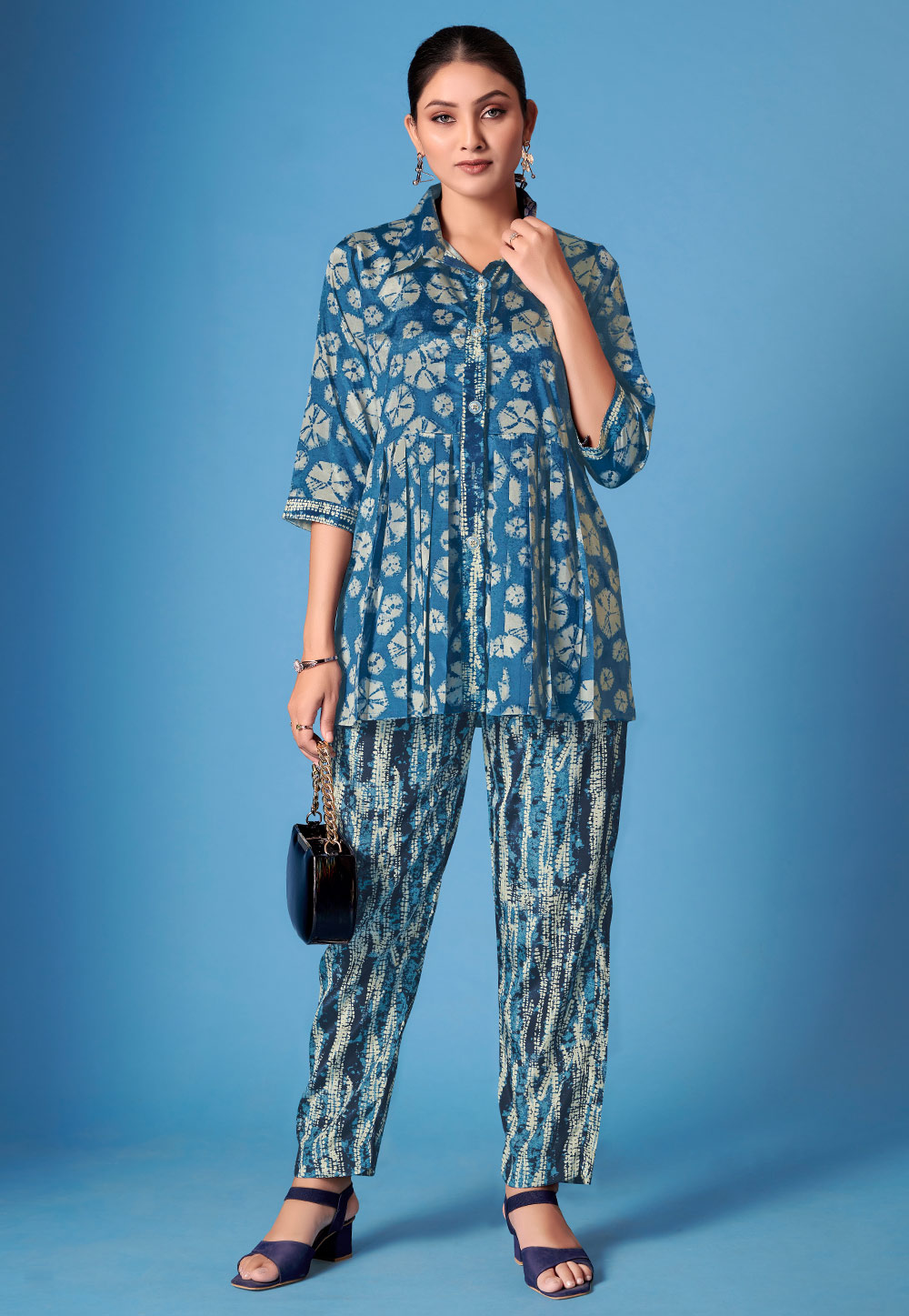 Blue Crepe Silk Printed Co-Ords Set 305368