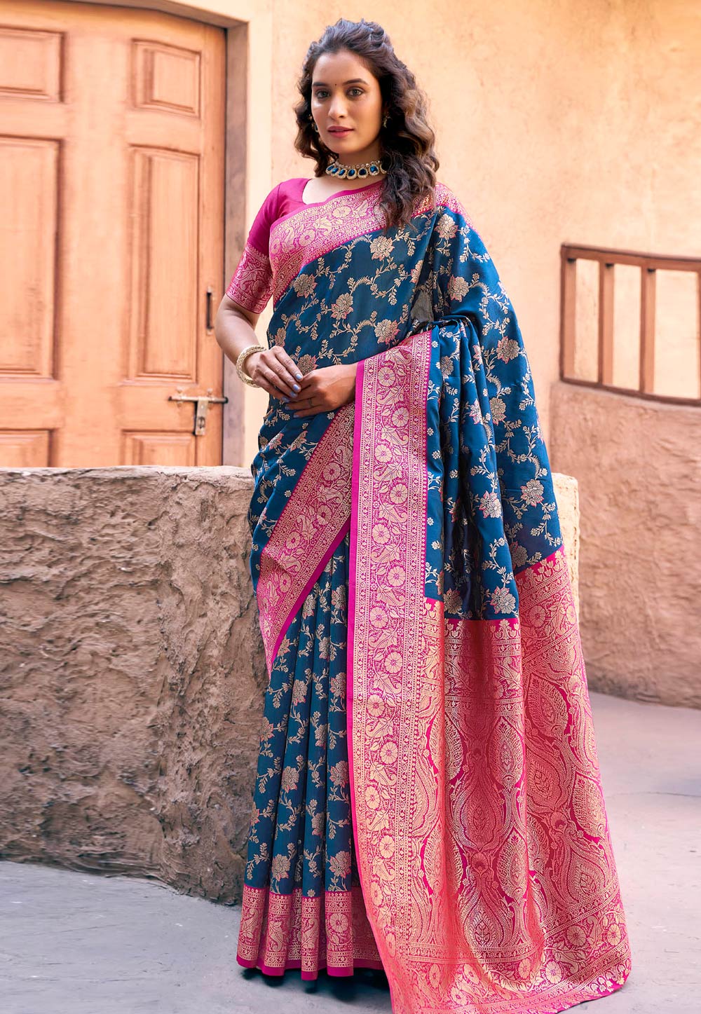 Blue Silk Saree With Blouse 305658