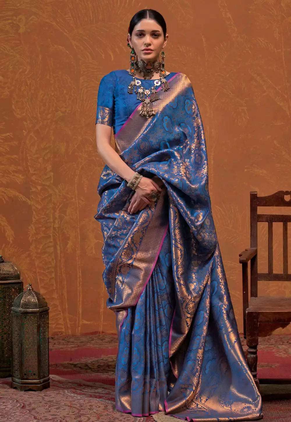 Blue Silk Saree With Blouse 294046