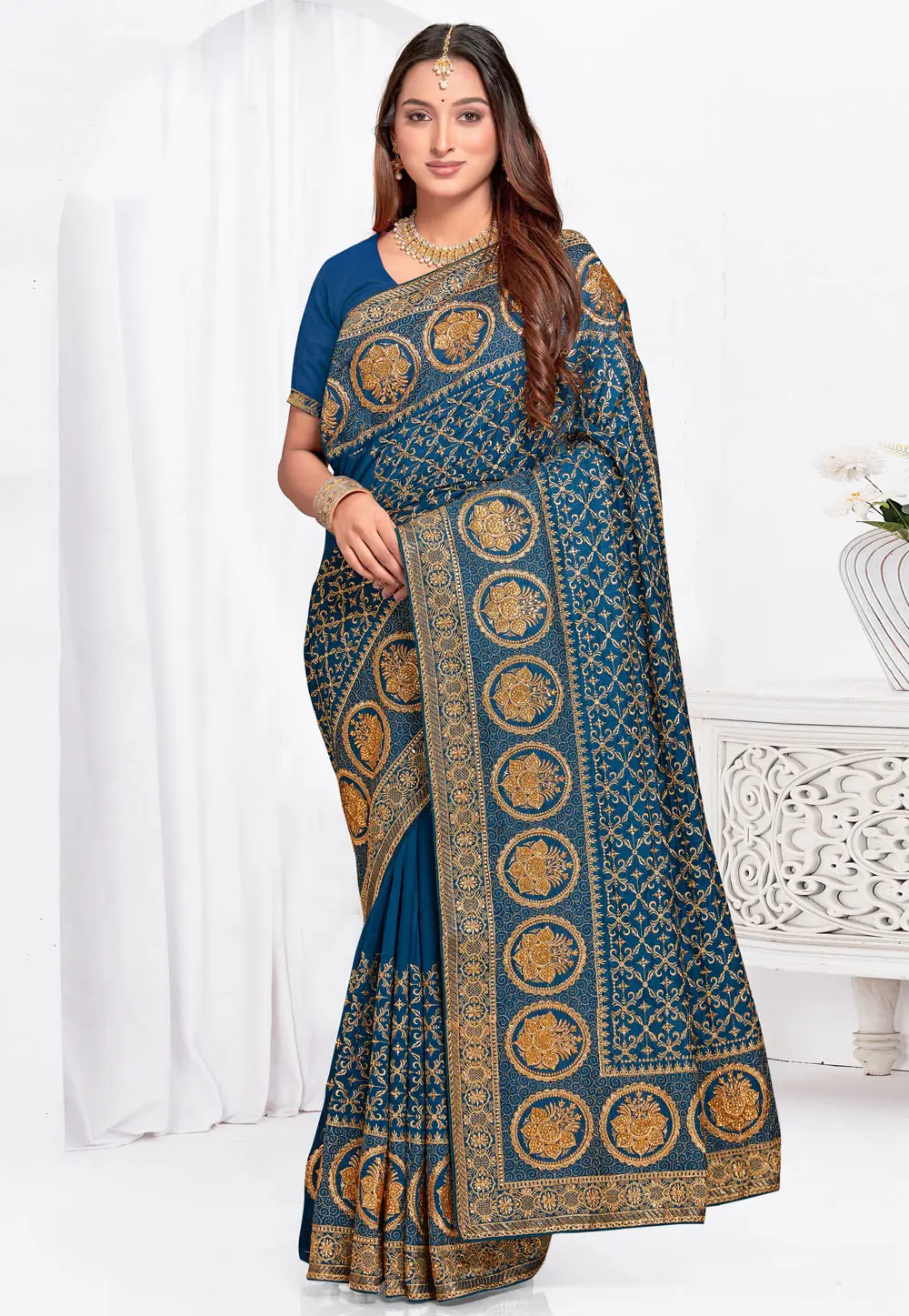 Blue Silk Saree With Blouse 301408