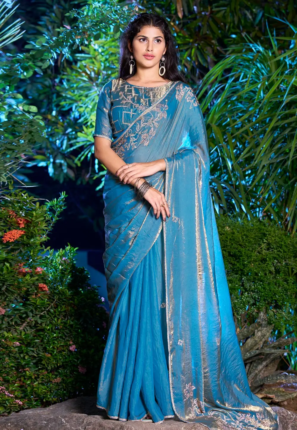 Blue Silk Saree With Blouse 299761