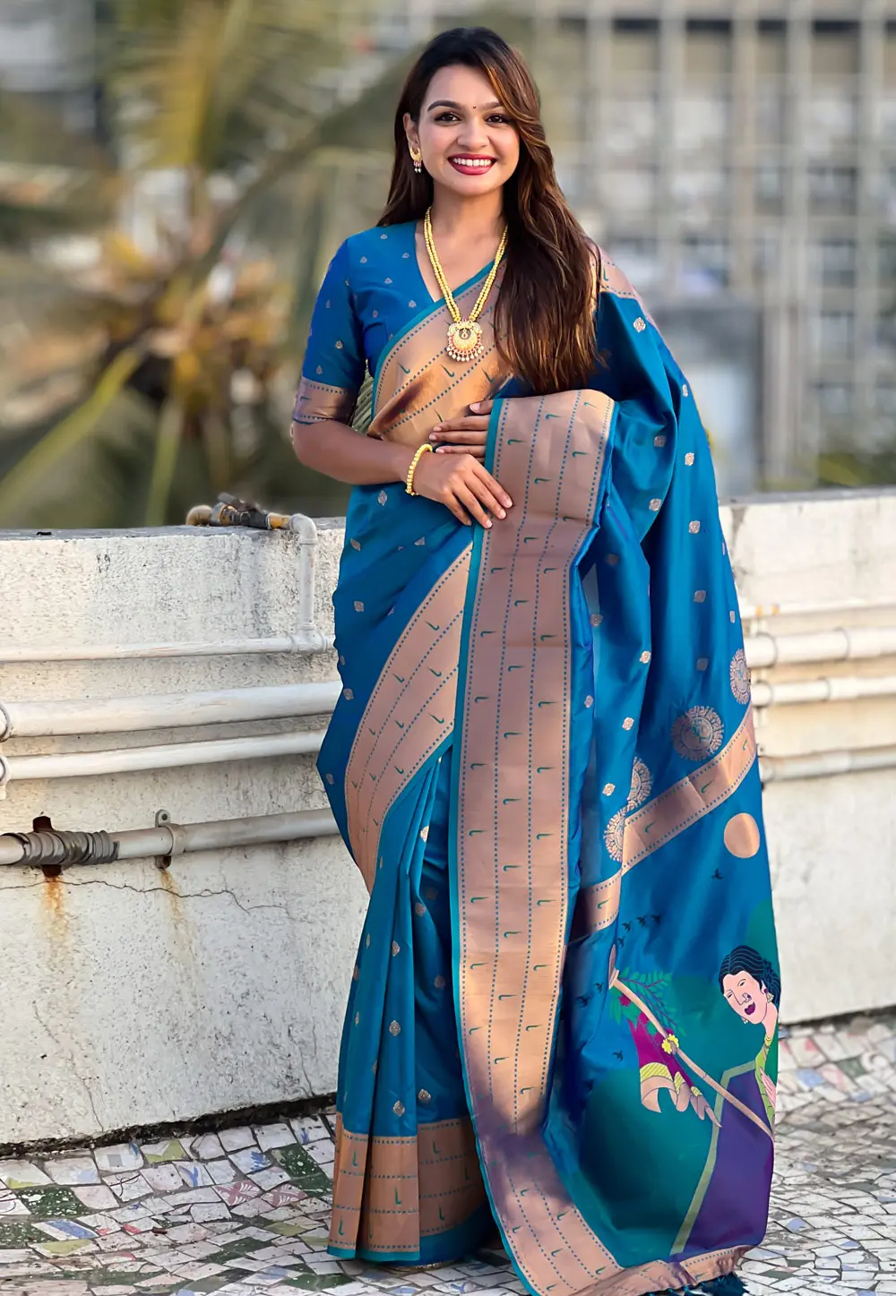 Blue Silk Saree With Blouse 303935