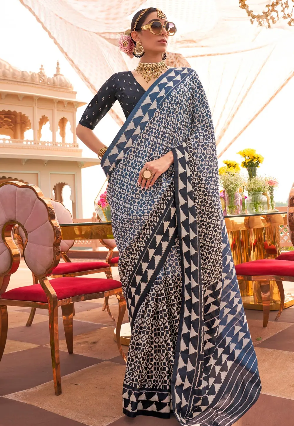 Blue Silk Saree With Blouse 302264