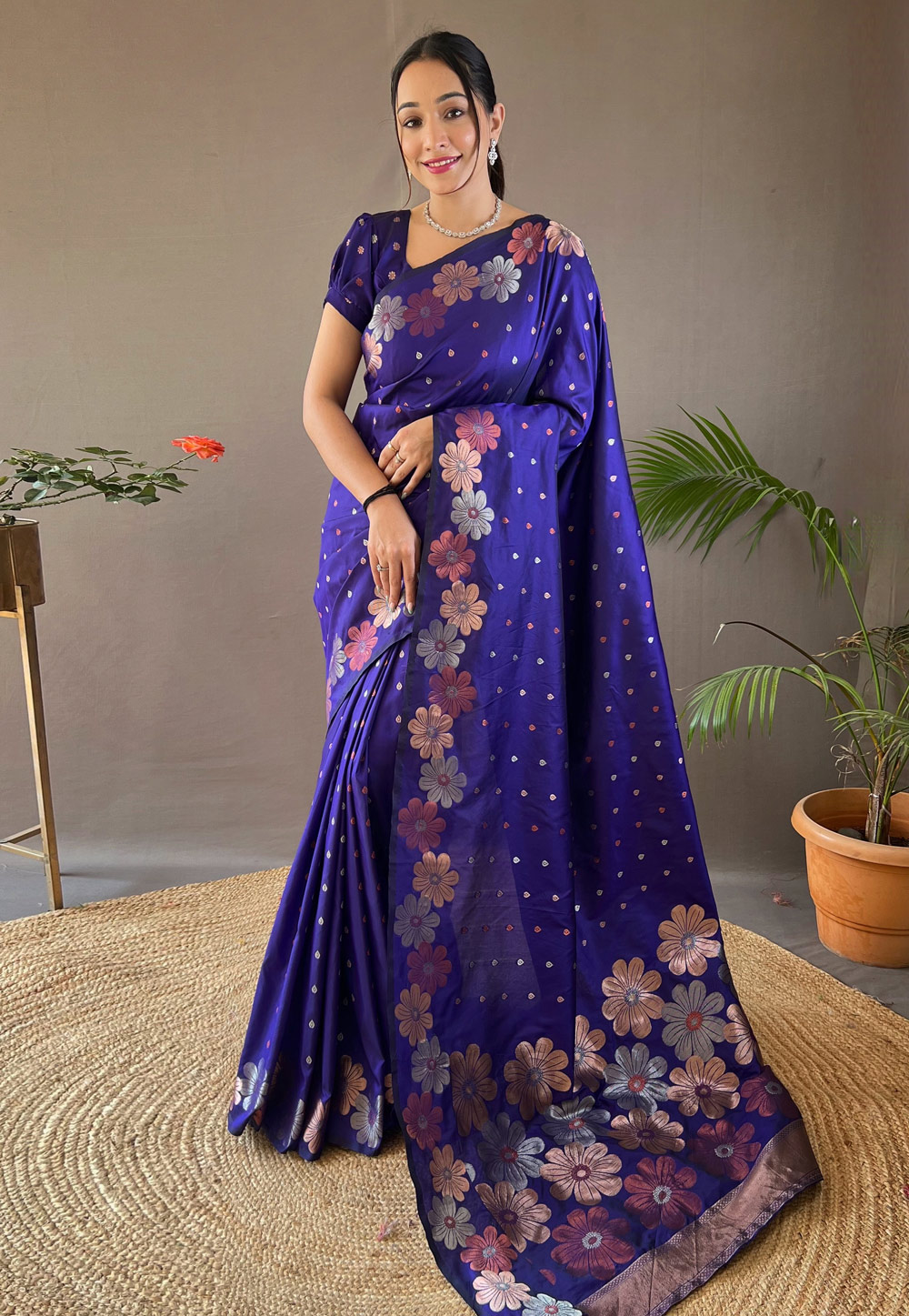 Blue Silk Saree With Blouse 287316