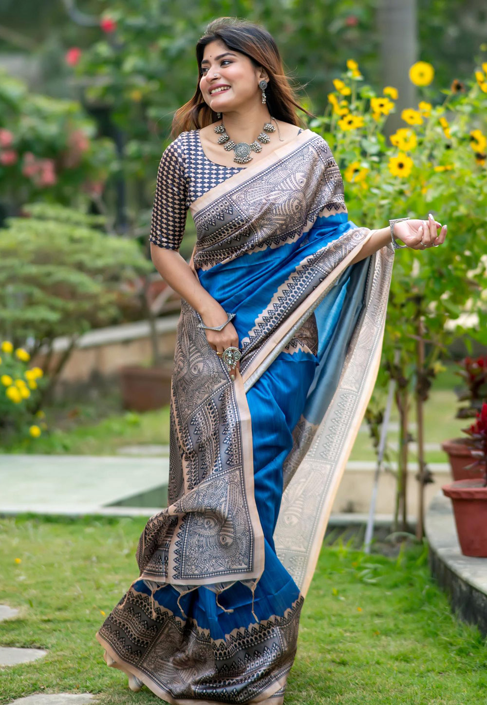 Blue Tussar Silk Saree With Blouse 285374