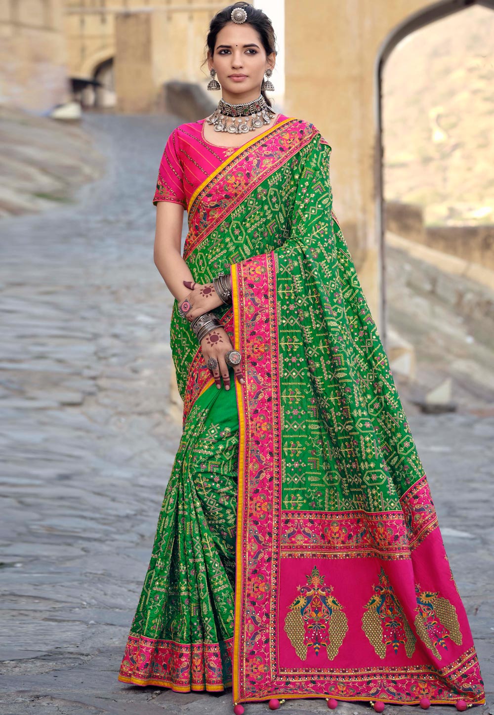 Green Banarasi Silk Saree With Blouse 242334