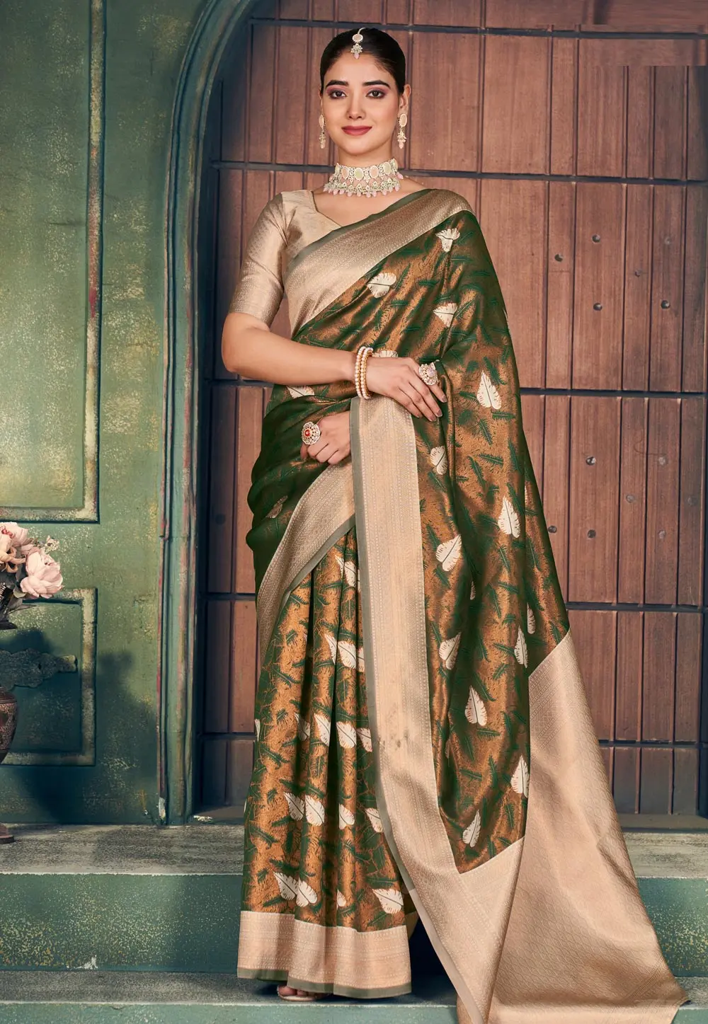 Brown Silk Saree With Blouse 304521