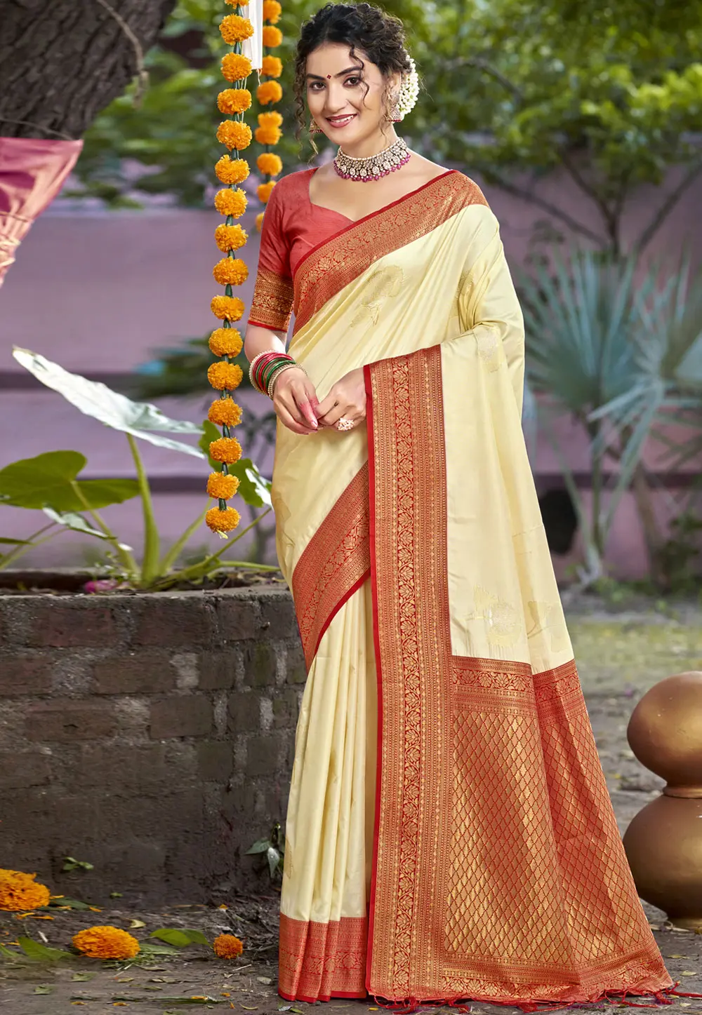 Cream Art Silk Saree With Blouse 303104