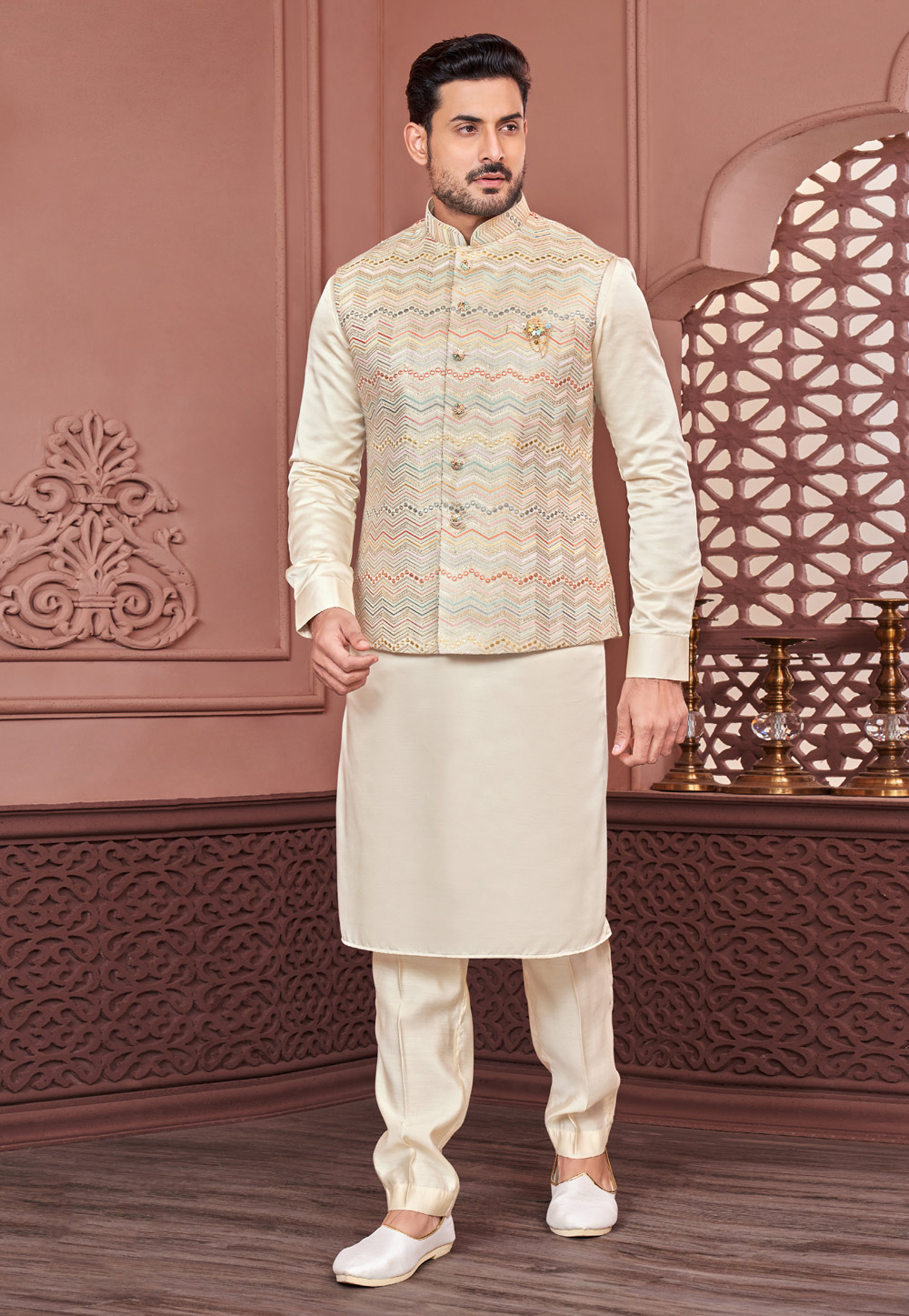 Cream Banarasi Silk Kurta Pajama With Jacket 278246