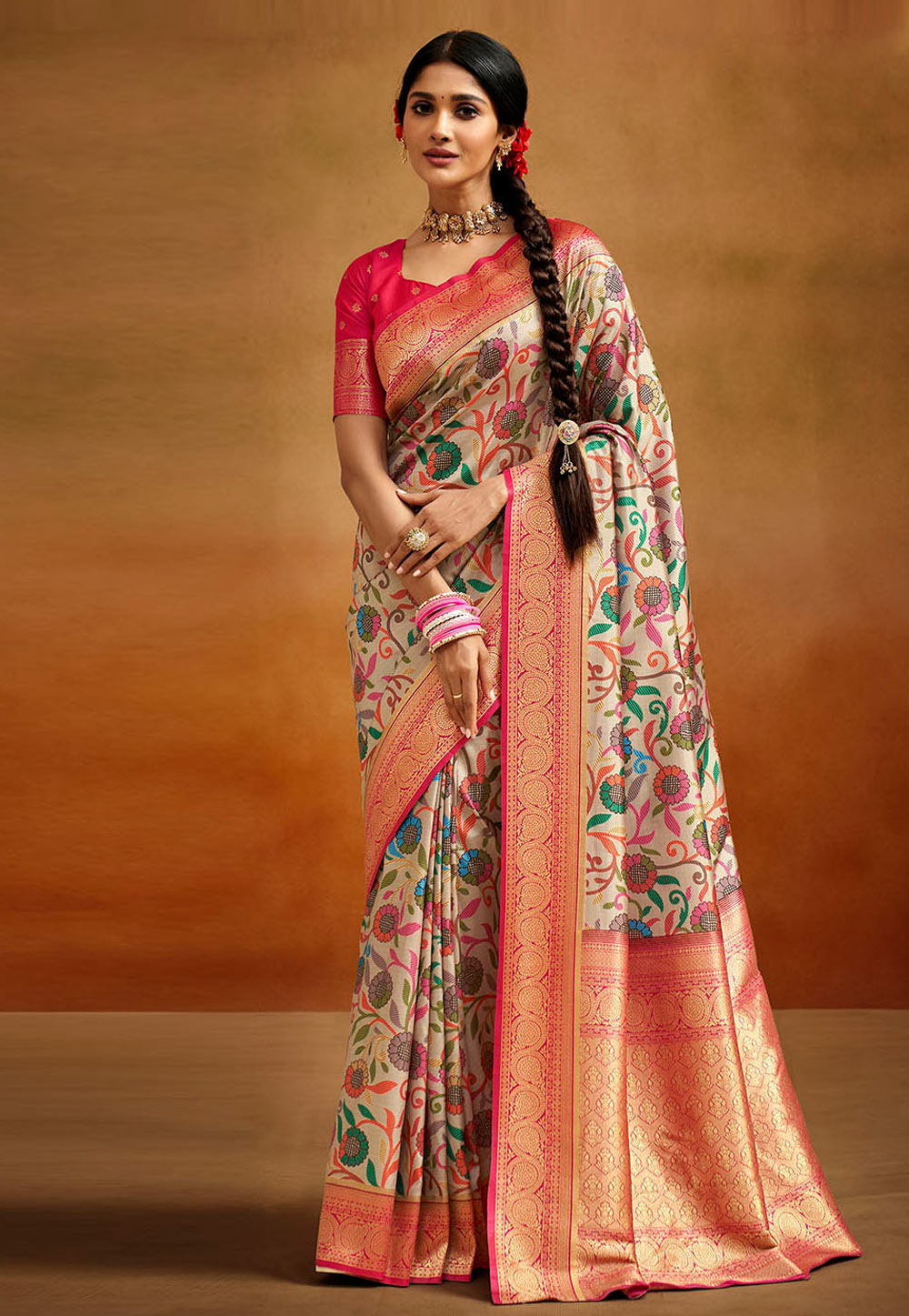 Cream Banarasi Silk Saree With Blouse 281792
