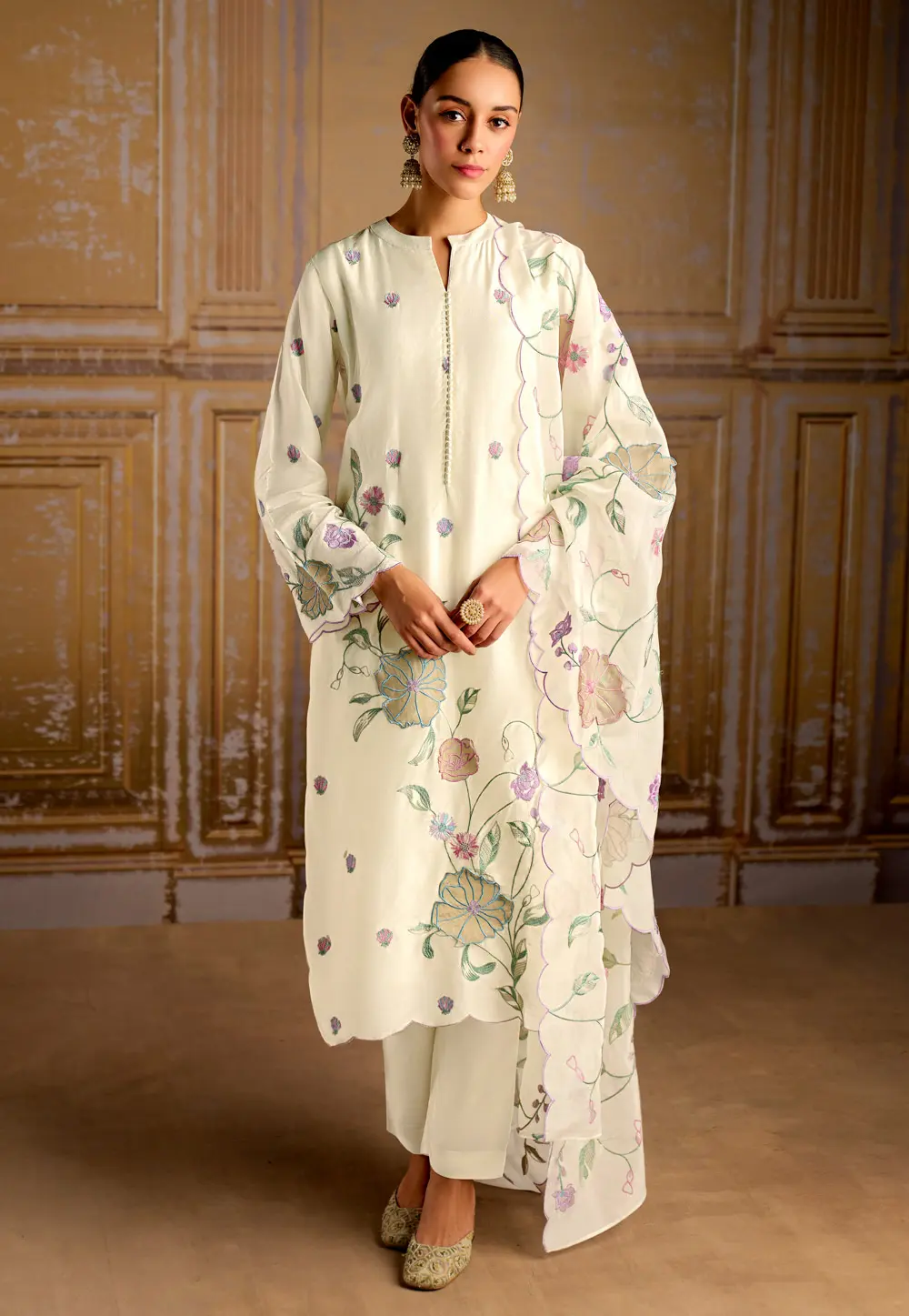 Cream Bemberg Straight Suit 299310