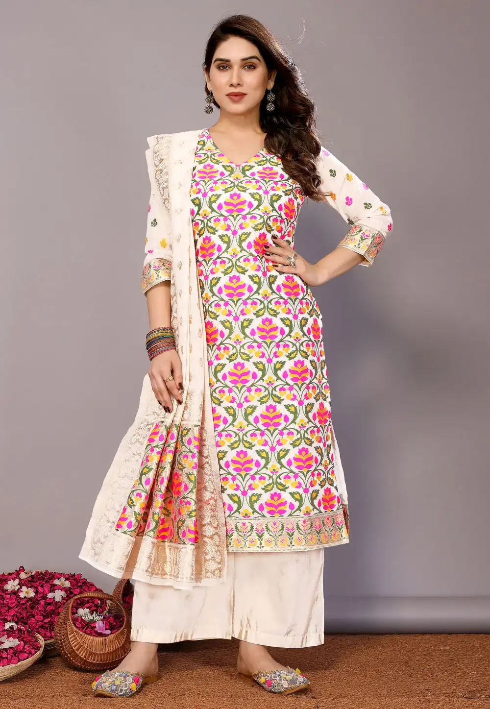 Cream Chanderi Cotton Readymade Pakistani Suit 290755