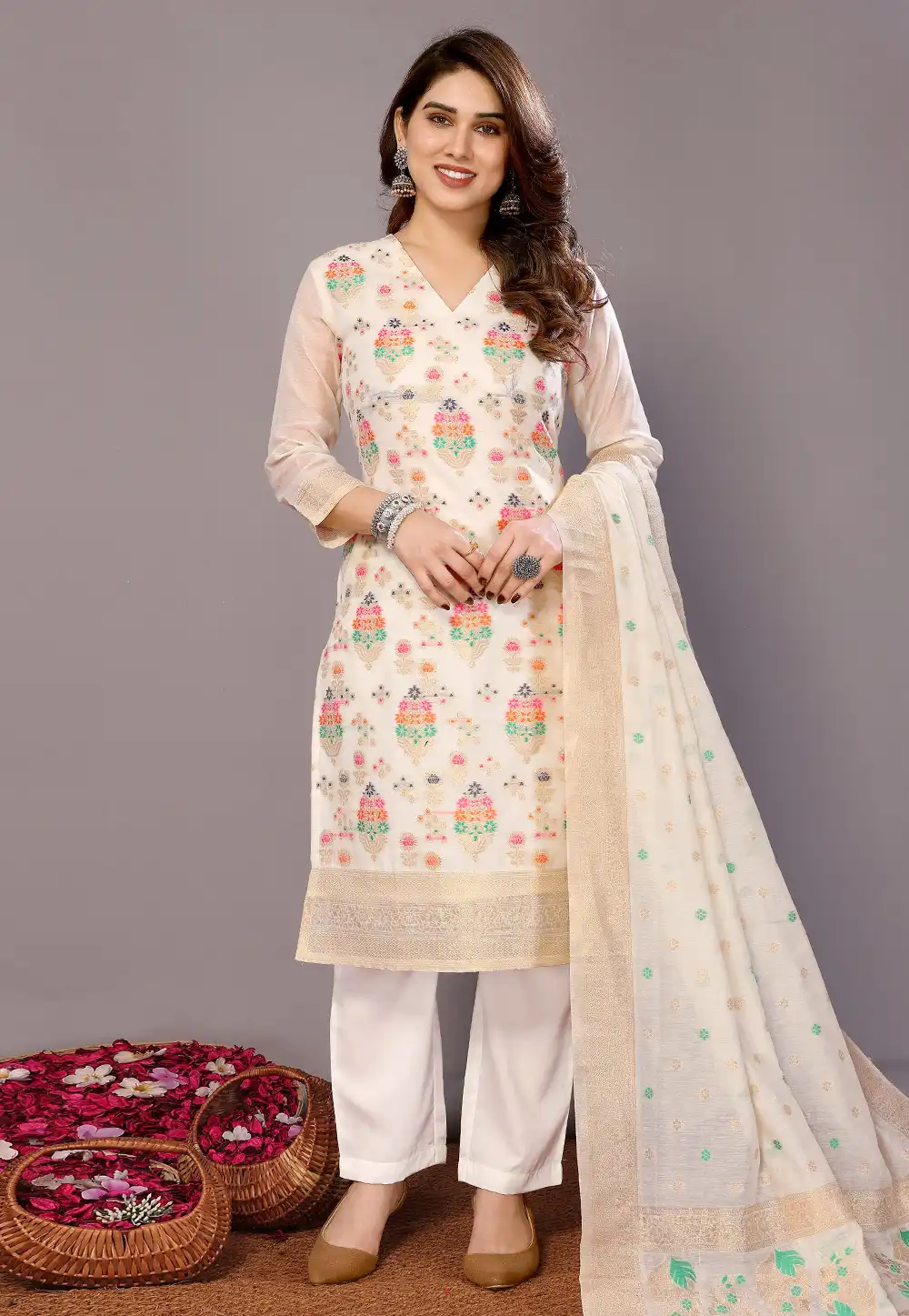 Cream Chanderi Cotton Readymade Pakistani Suit 290758