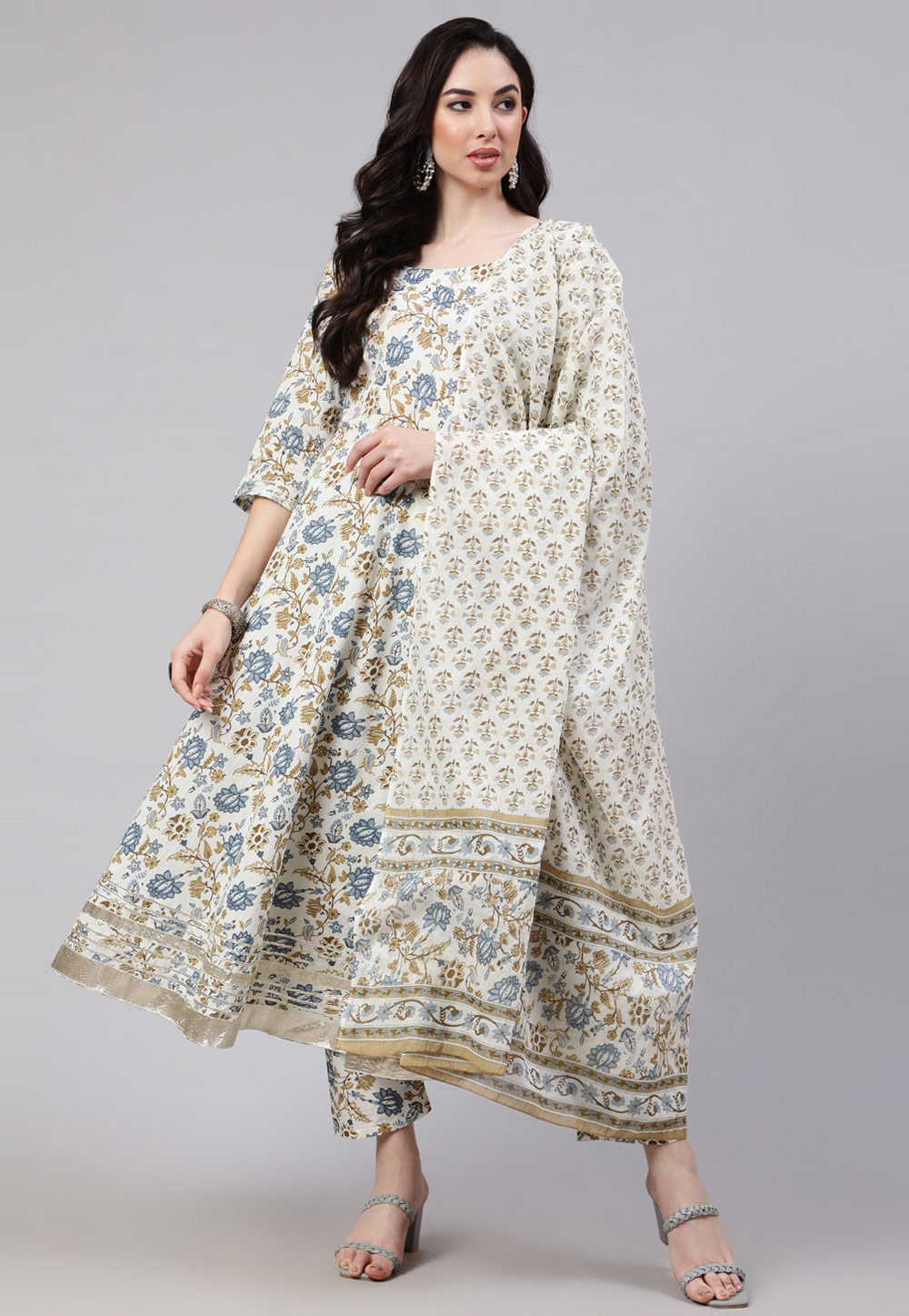Cream Cotton Readymade Pakistani Suit 282177