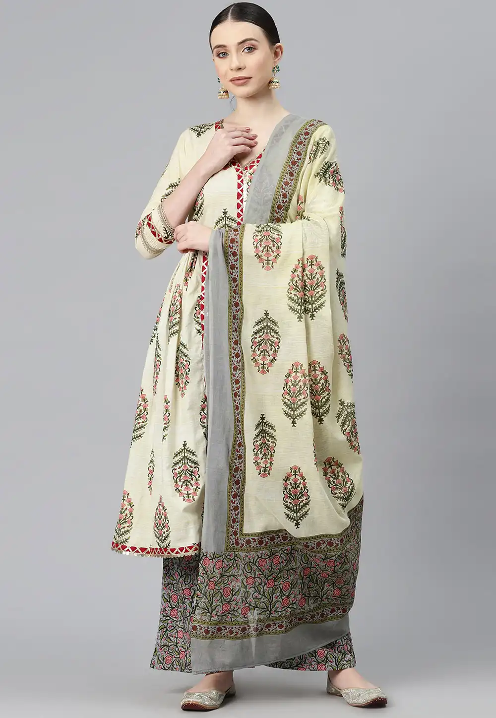 Cream Cotton Readymade Pakistani Suit 292685