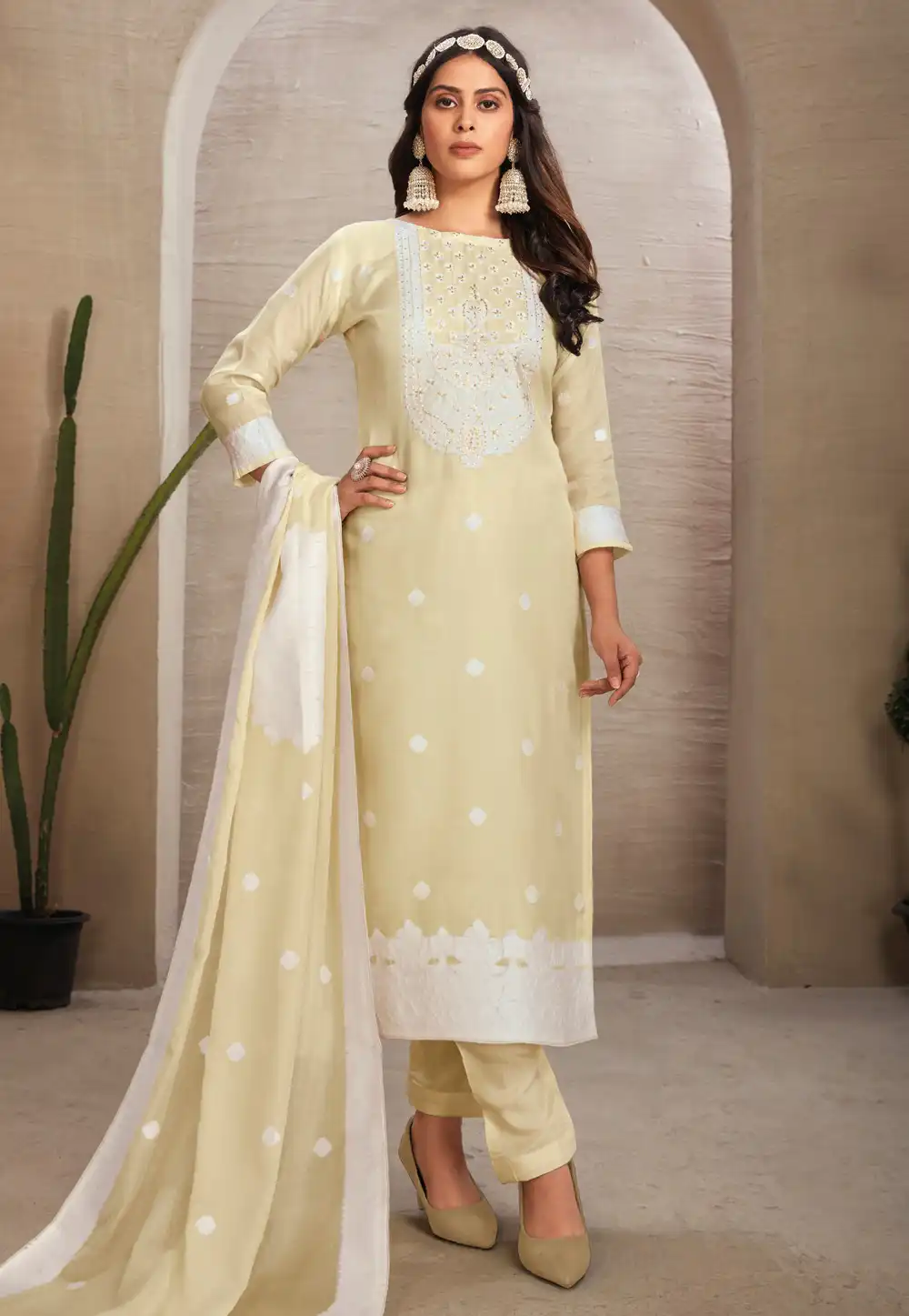 Cream Organza Straight Suit 290301