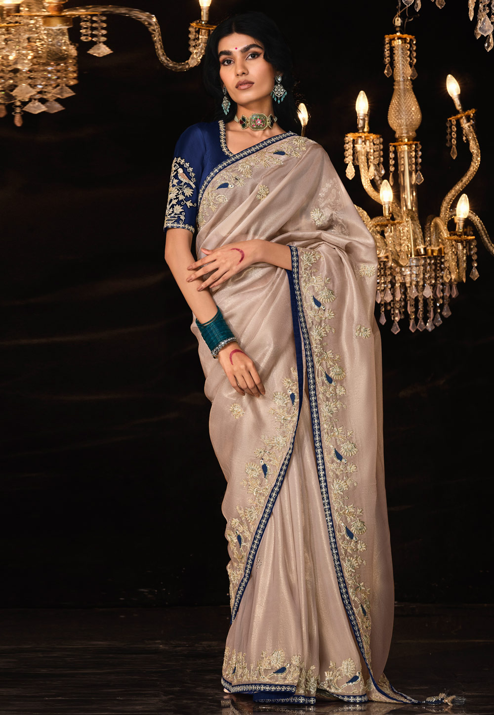 Cream Shimmer Saree With Blouse 285686