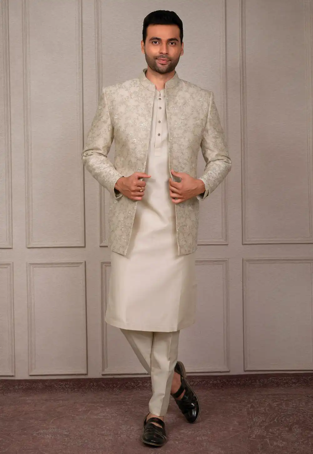 Cream Silk Kurta Pajama With Jacket 293905