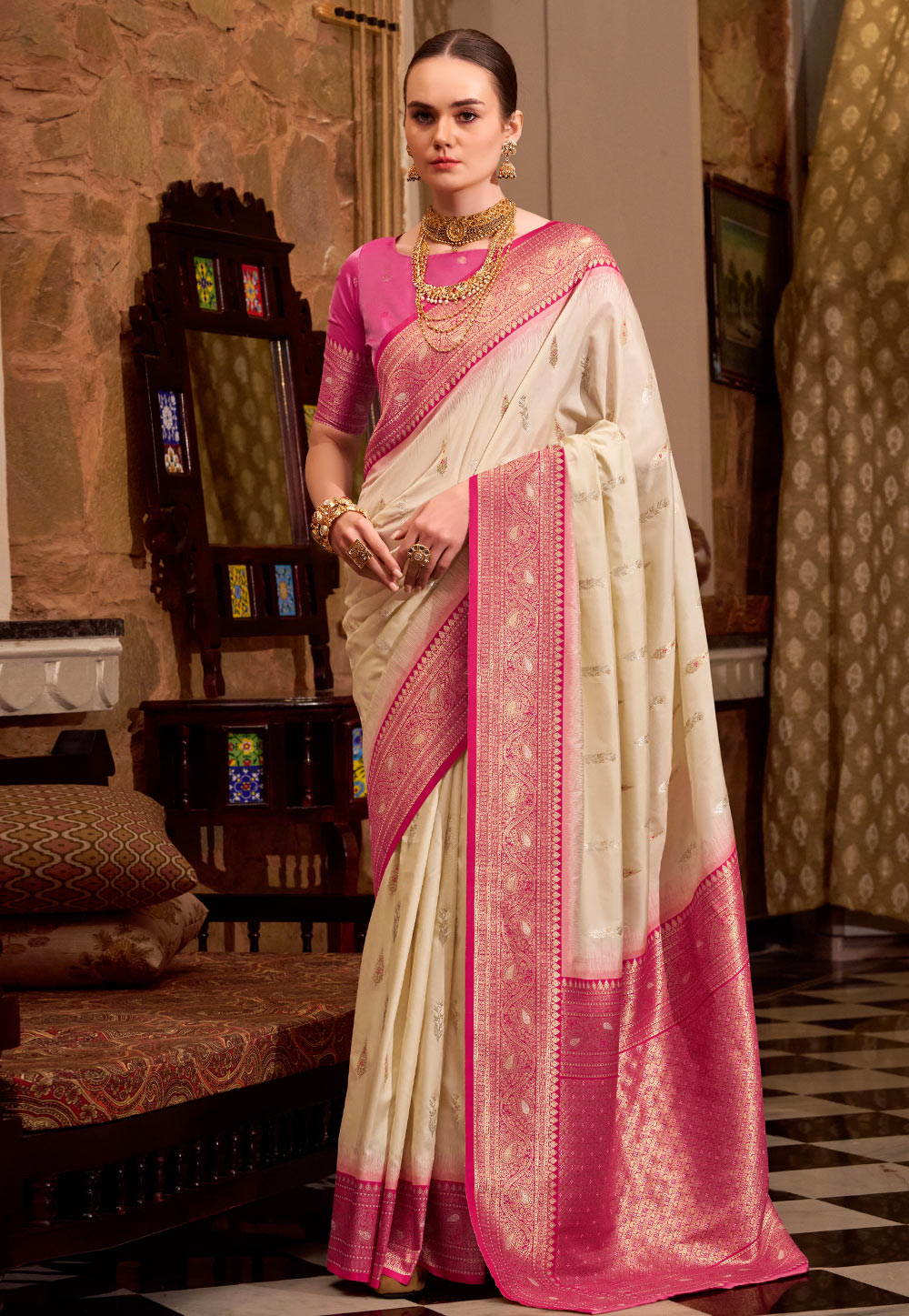 Cream Silk Saree With Blouse 309998