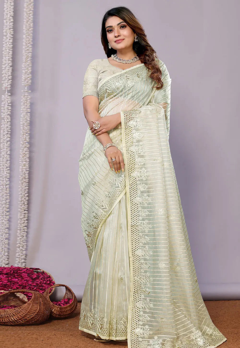 Cream Silk Saree With Blouse 300579