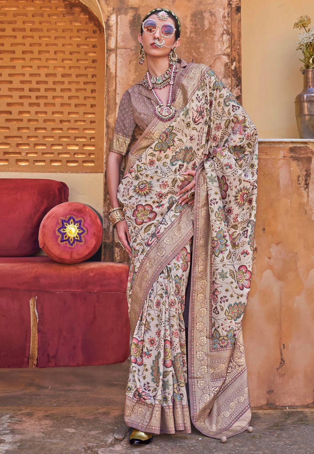 Cream Silk Saree With Blouse 310548