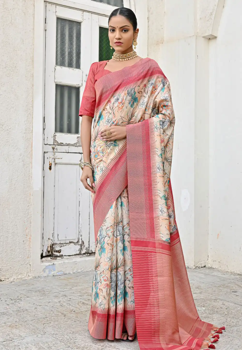 Cream Tussar Silk Saree With Blouse 291570