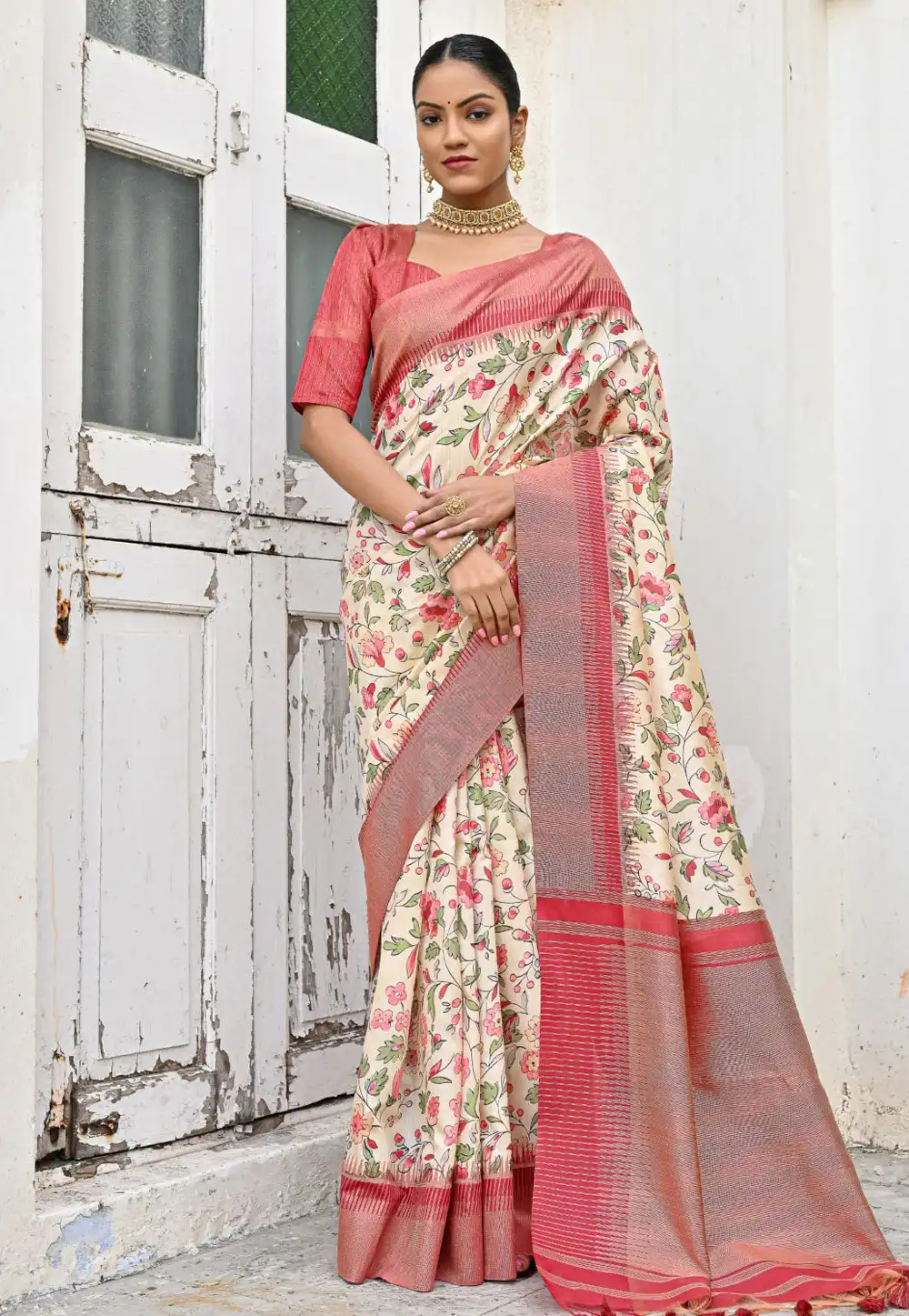 Cream Tussar Silk Saree With Blouse 291573