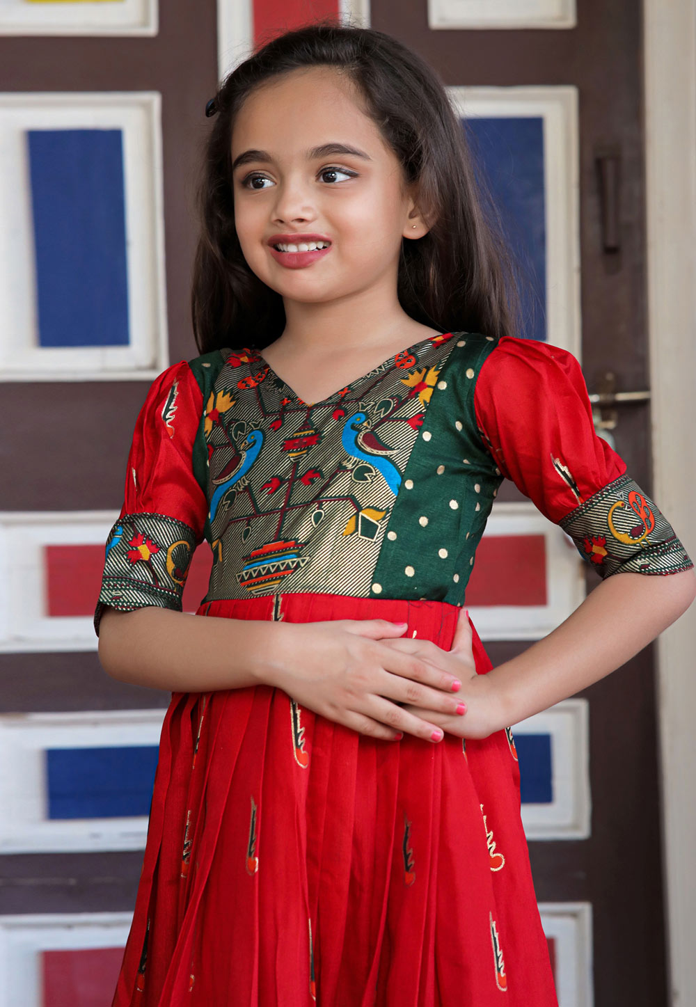 Sastha Fashion Traditional Ethnic Silk Fabric Checked Pattern Sleeveless  Long Length Green Colour Ruffle Style Flared Gown With Attached Coat For  Girls ( S , M , L , XL , XXL , XXXL )