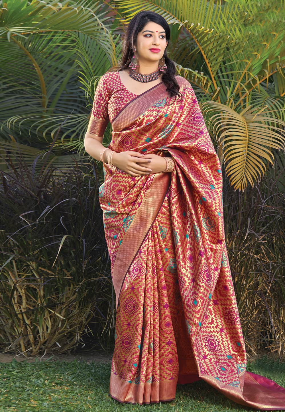 Pink Banarasi Silk Saree With Blouse 184523