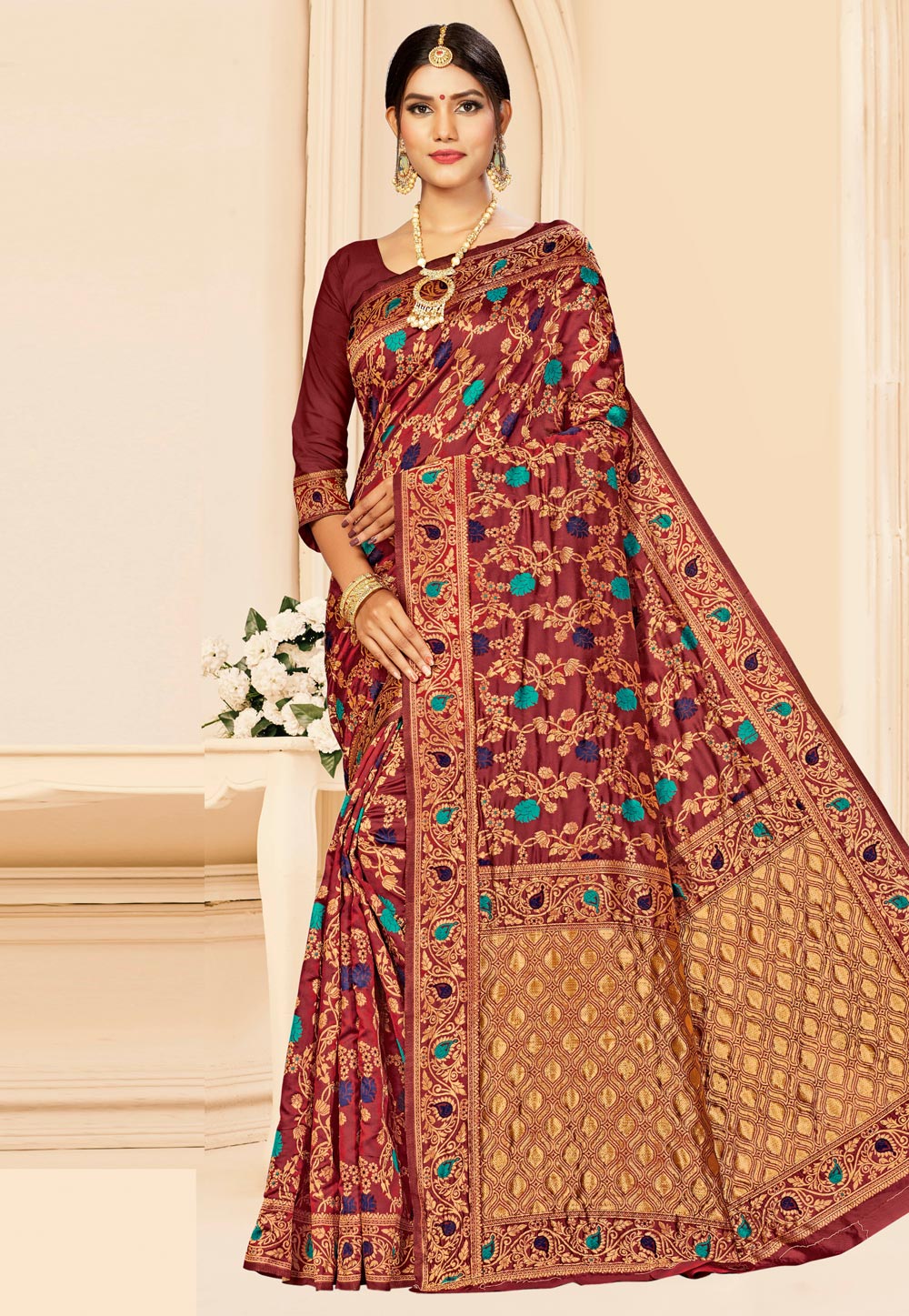 Maroon Banarasi Silk Saree With Blouse 208049