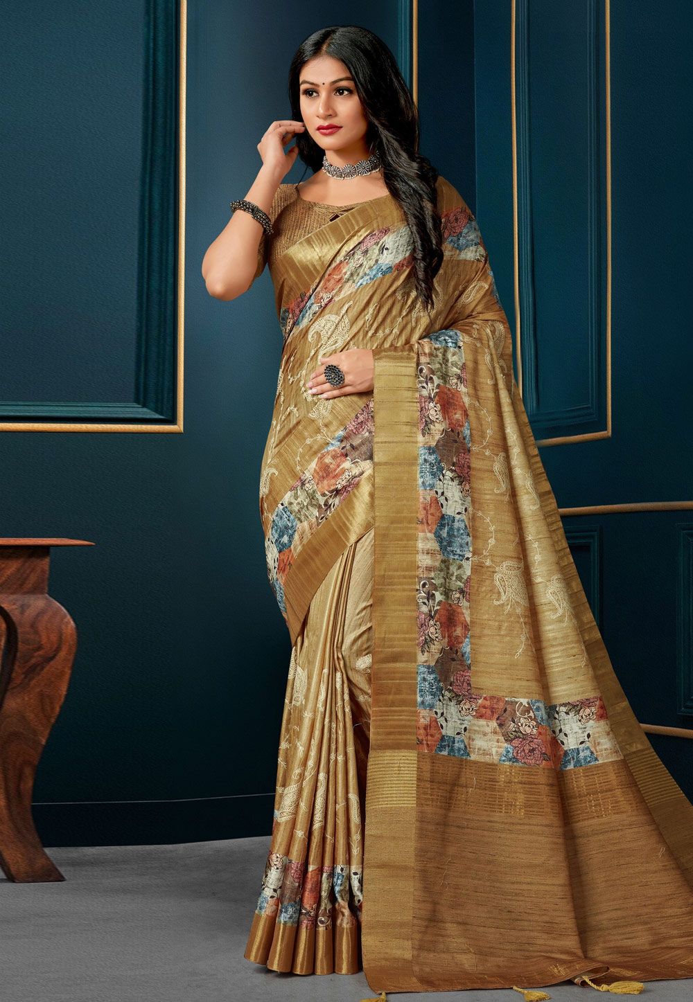 Golden Silk Saree With Blouse 279485