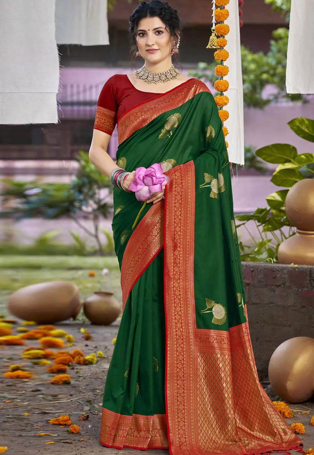 Green Art Silk Saree With Blouse 303102