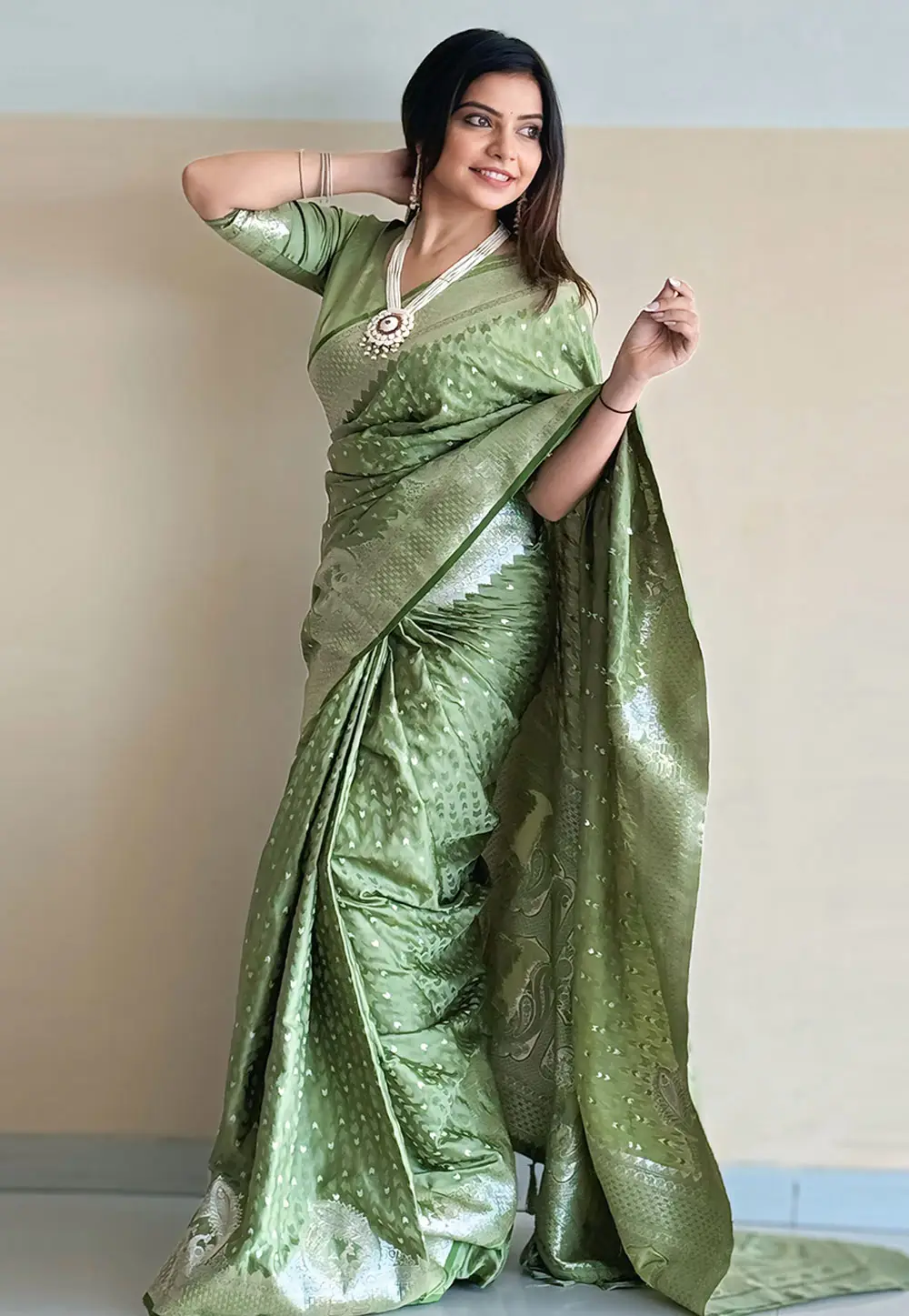 Green Banarasi Silk Saree 296372