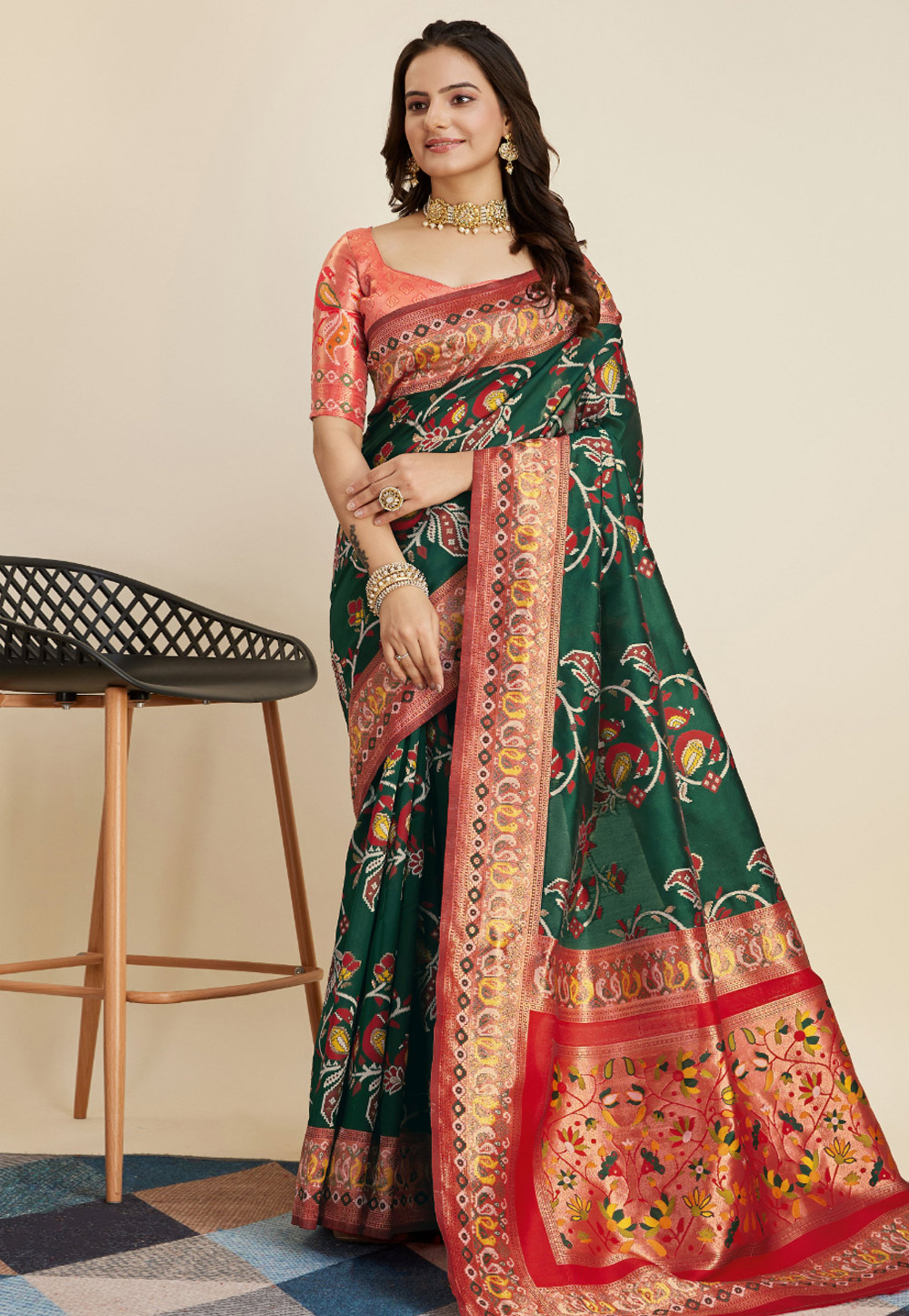 Green Banarasi Silk Saree With Blouse 280291