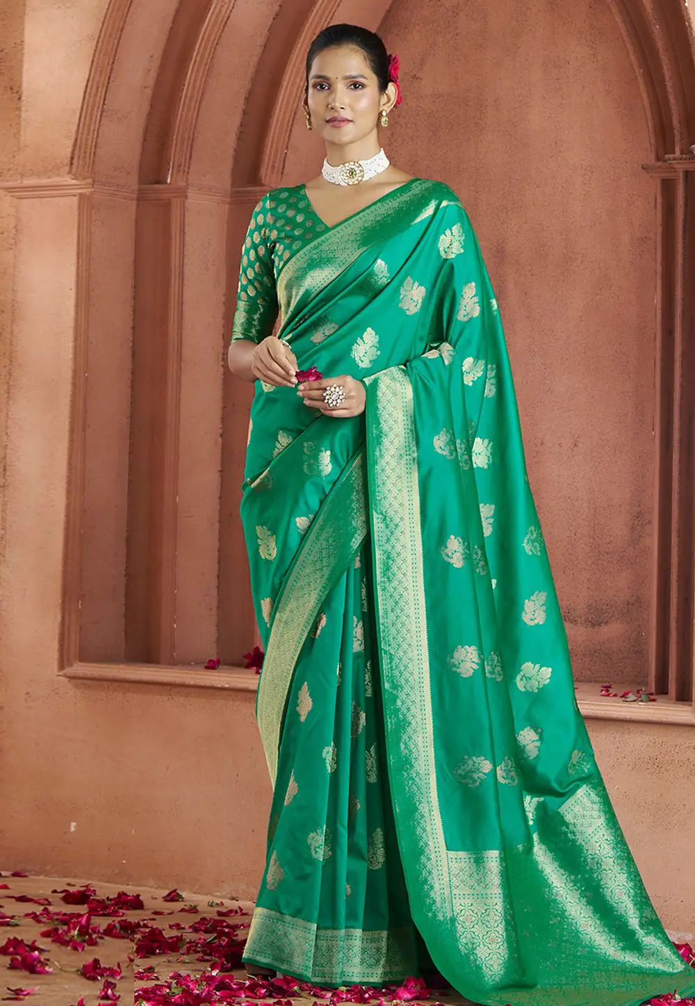 Green Banarasi Silk Saree With Blouse 297062