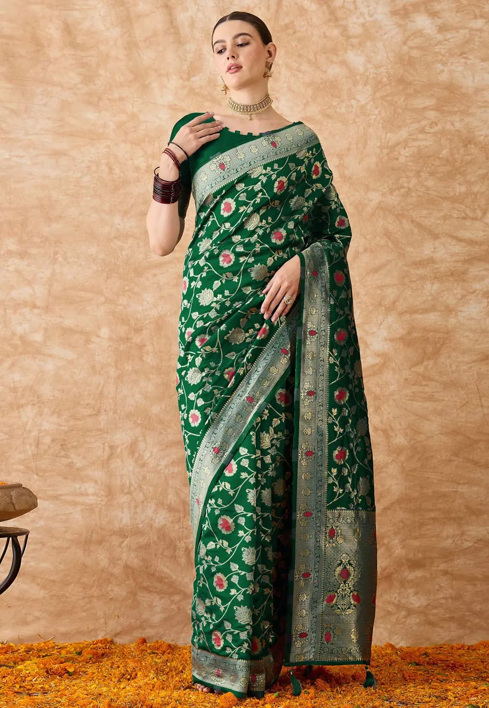 Green Banarasi Silk Saree With Blouse 301497