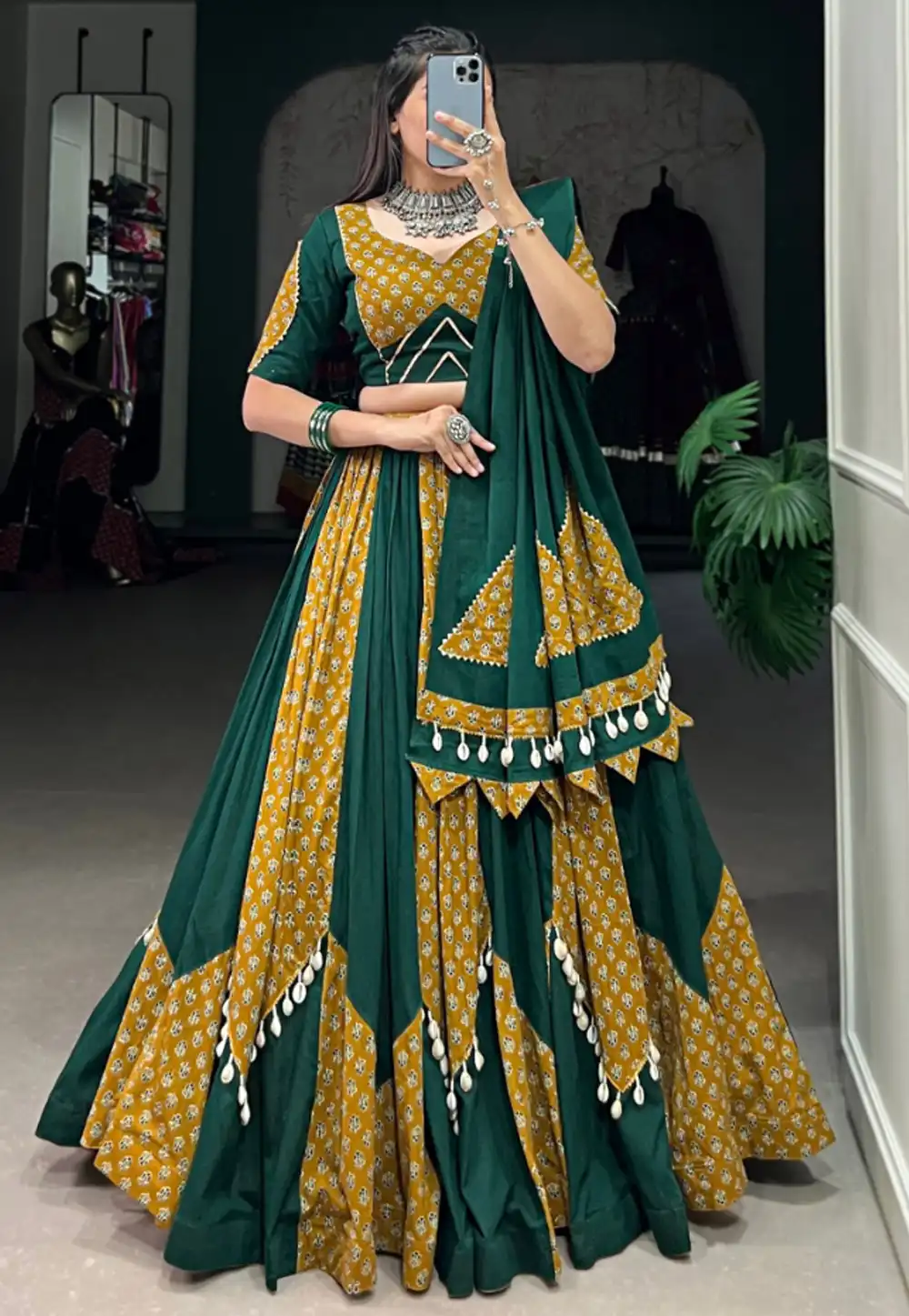 Green Cotton Navratri Chaniya Choli 292103