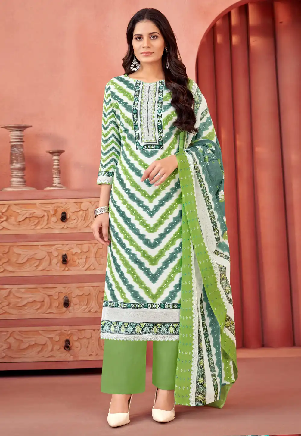 Green Cotton Pakistani Suit 291096