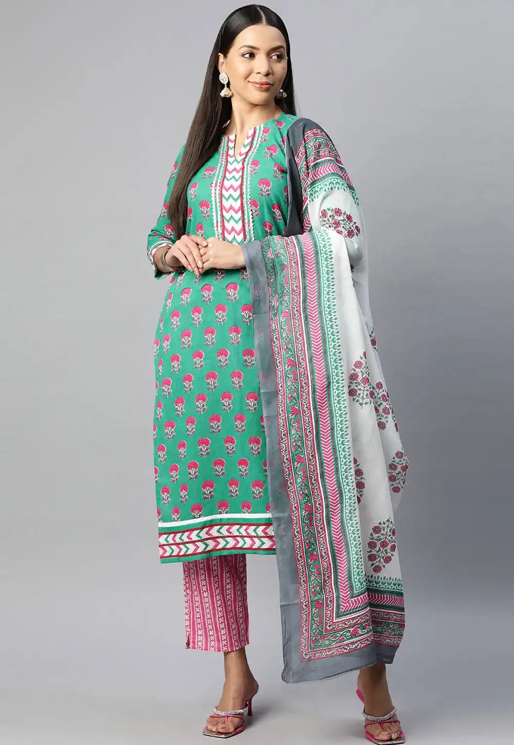 Green Cotton Readymade Pakistani Suit 292613