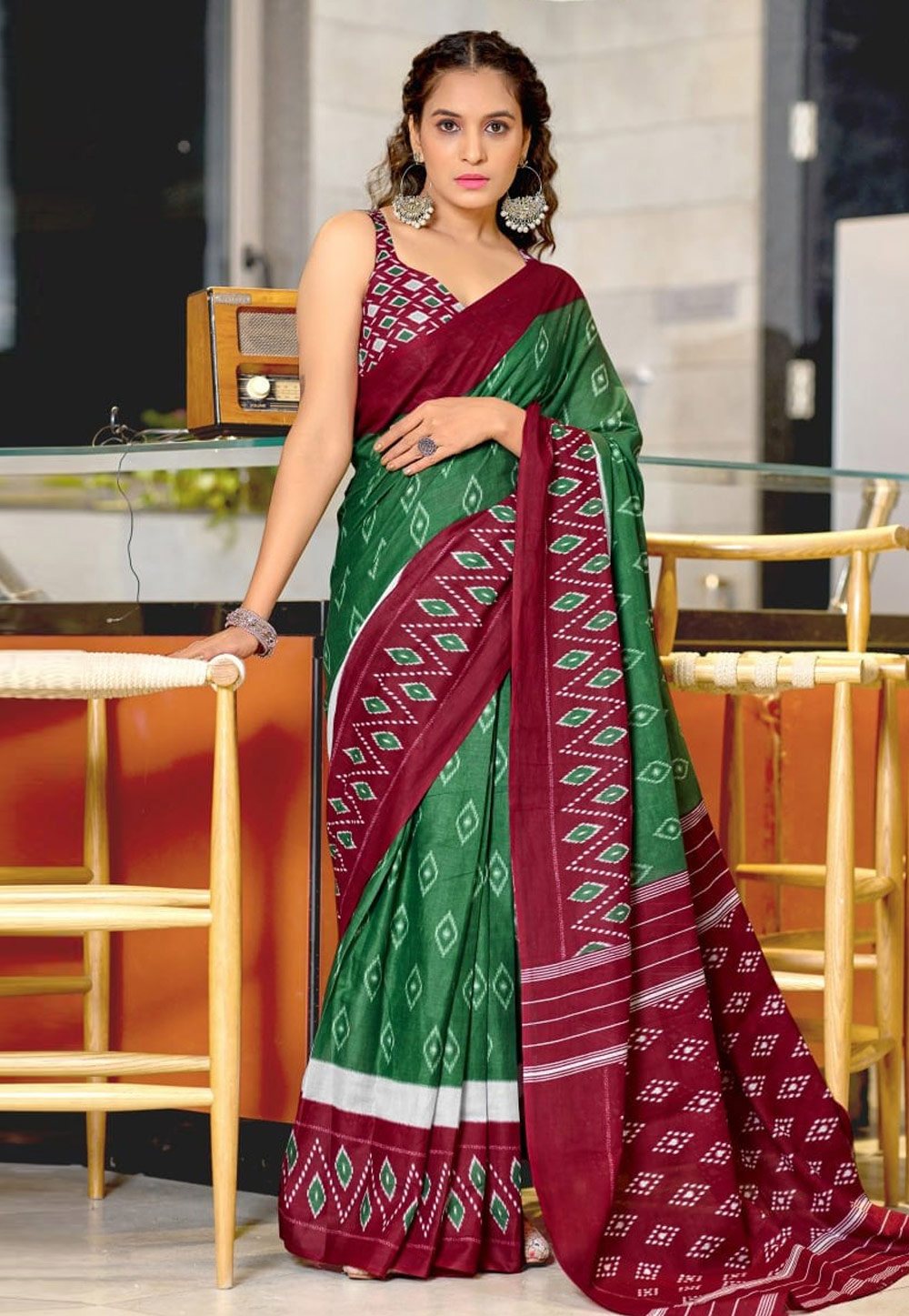 Green Cotton Saree With Blouse 311130