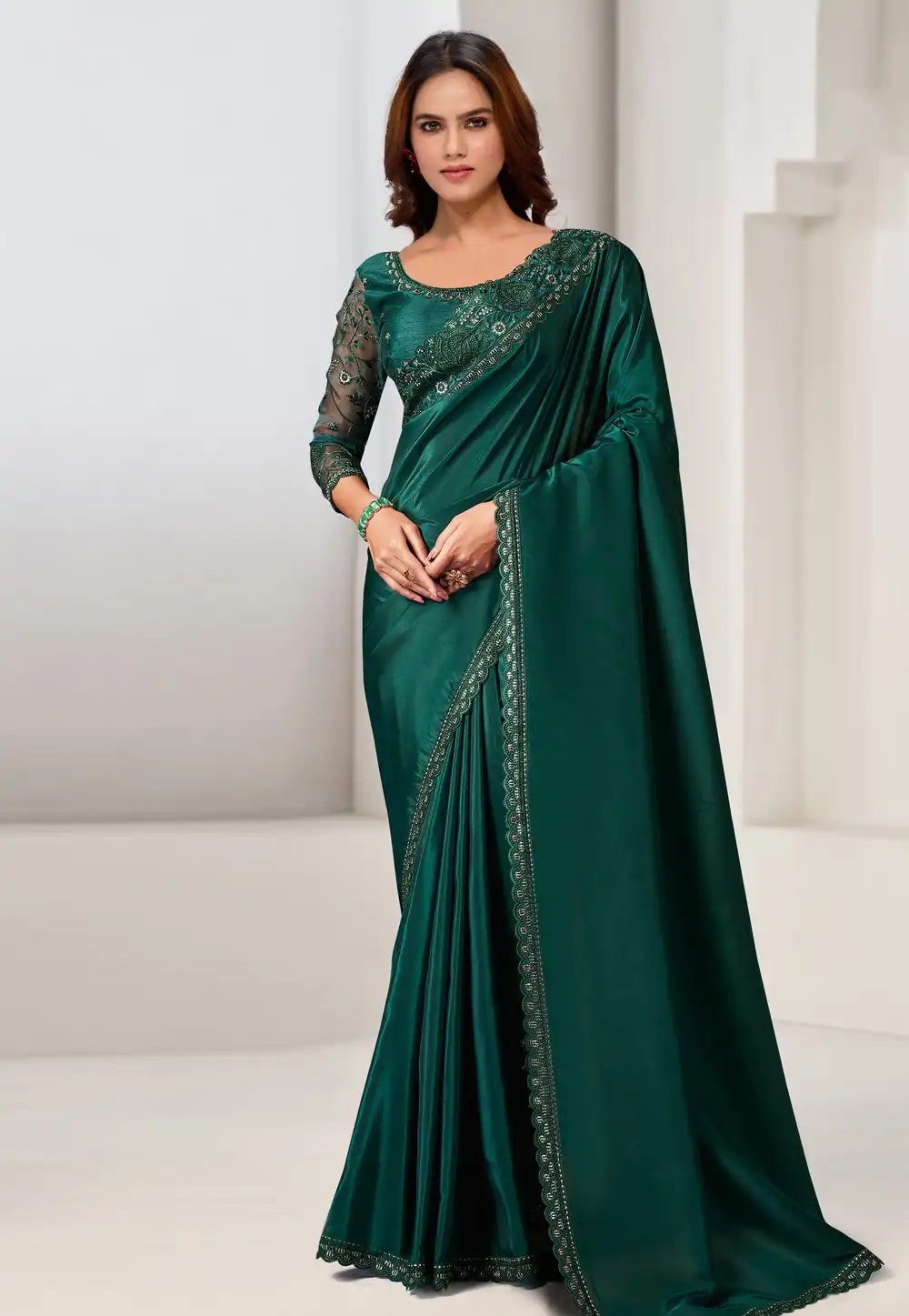 Green Crepe Saree With Blouse 293086