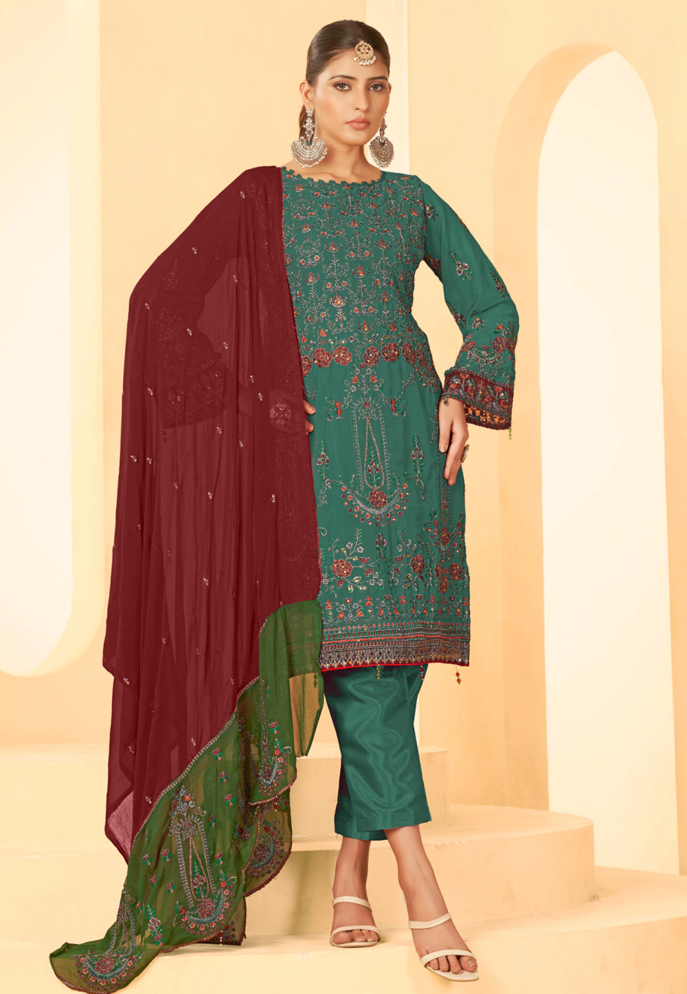 Green Georgette Pakistani Suit 282395