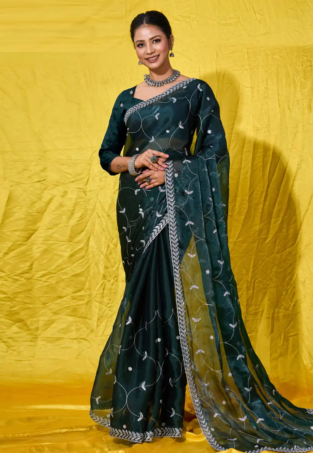 Green Organza Saree With Blouse 289391