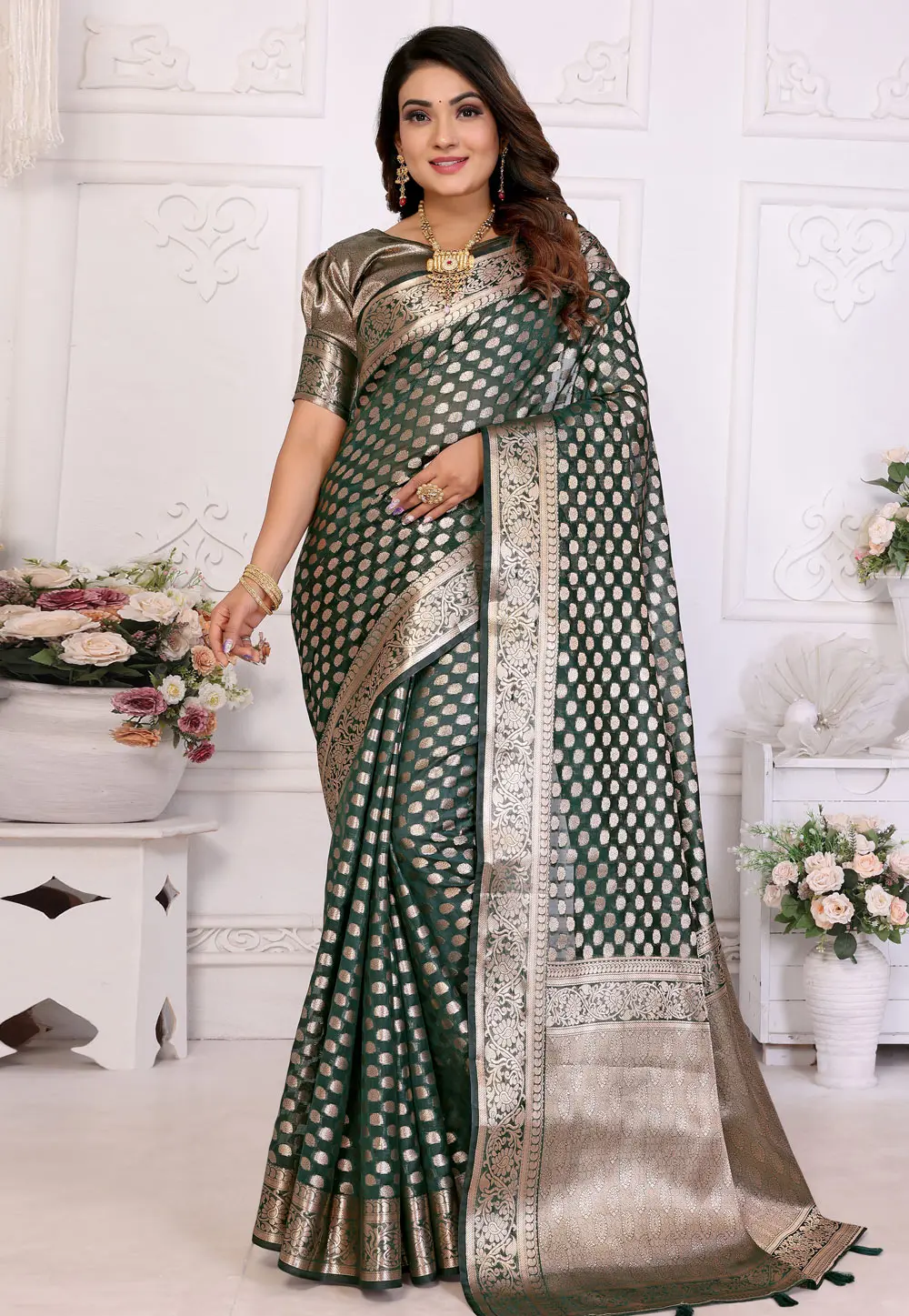 Green Organza Saree With Blouse 304128