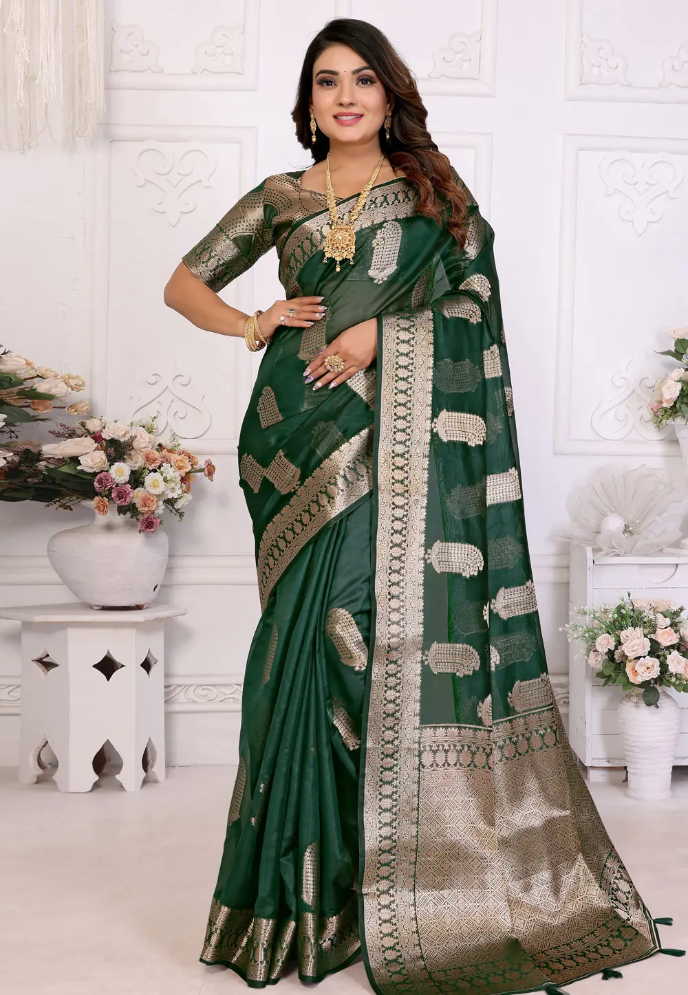 Green Organza Saree With Blouse 304401