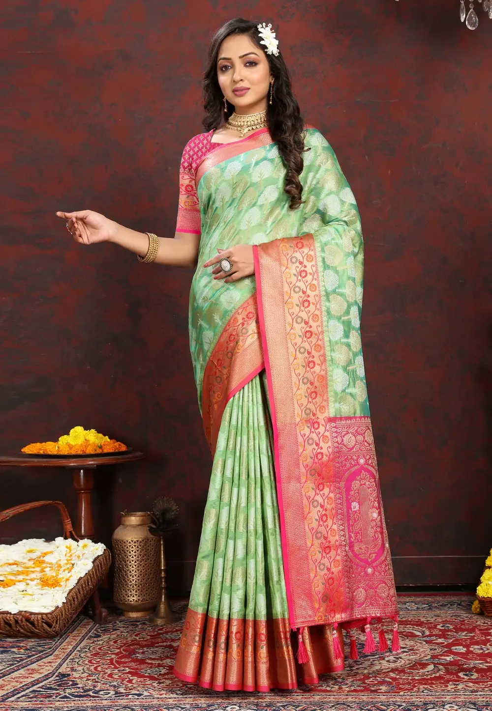 Green Organza Saree With Blouse 300514