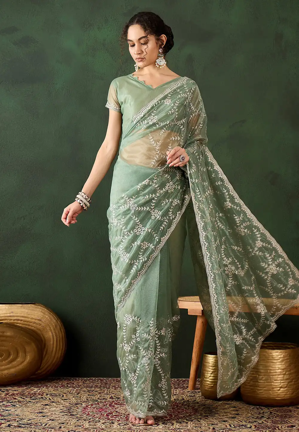 Green Shimmer Saree With Blouse 294358