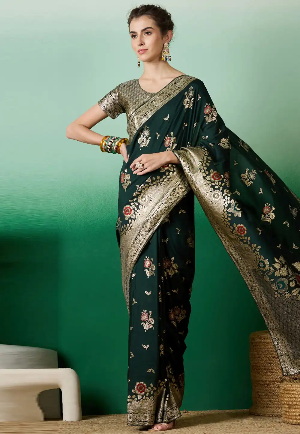 Green Silk Jacquard Saree With Blouse 289605