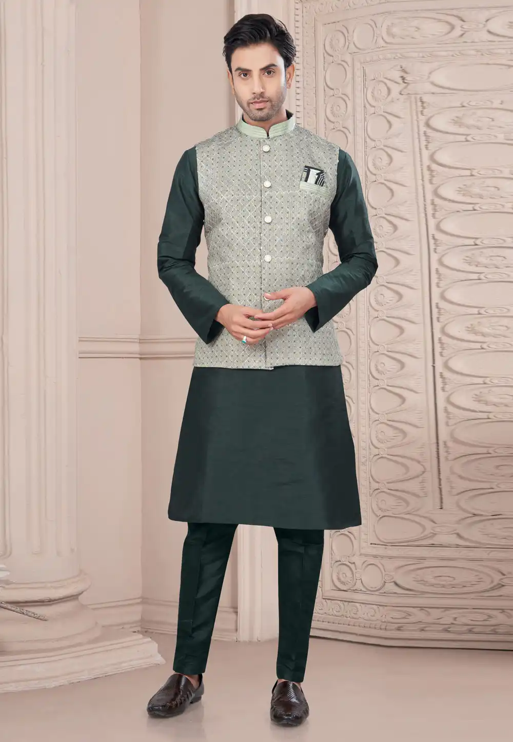 Green Silk Kurta Pajama With Jacket 294601